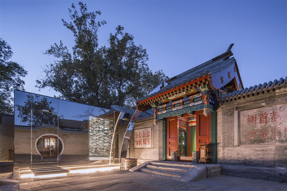 The entrance design of Dongsi Hutong Museum